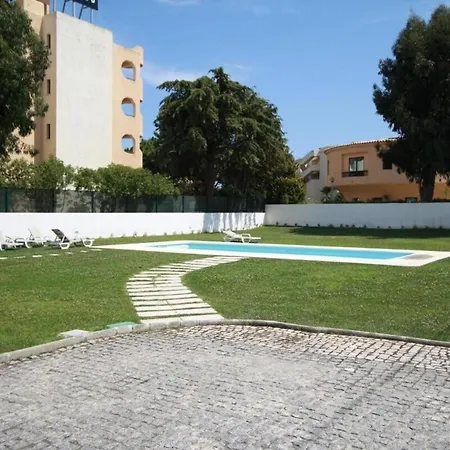 Townhouse 3 Bedroom Townhouse Communal Pool At03 * Olhos de Agua (Albufeira)