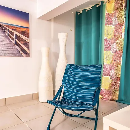 Townhouse 3 Bedroom Townhouse Communal Pool At03