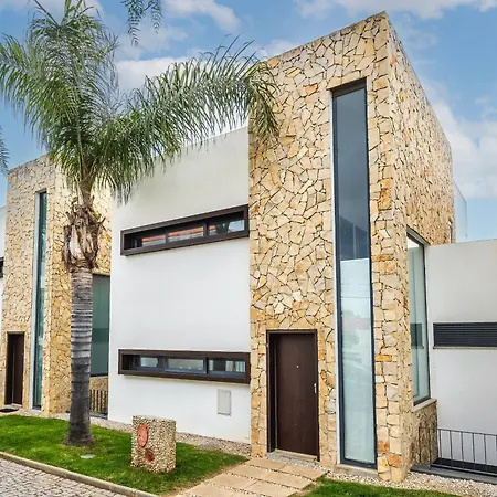 Townhouse 3 Bedroom Townhouse Olhos De Agua Communal Pool At03 Apartment